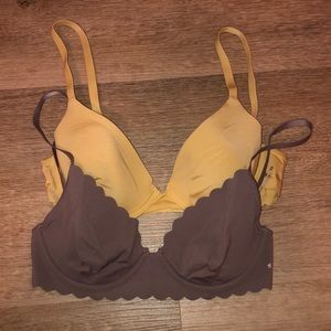 Aerie Scallop-Edge Bra Bundle